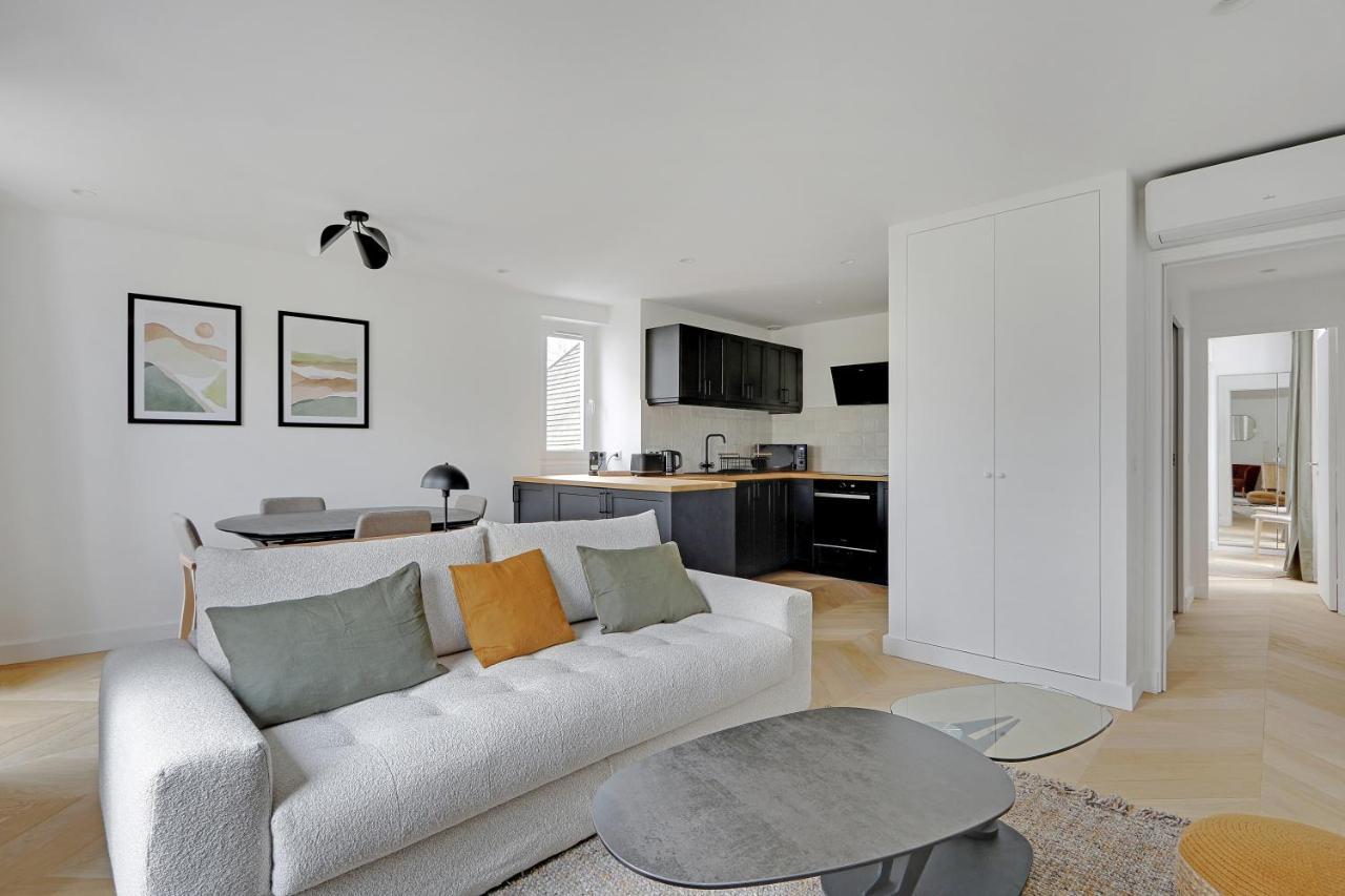 Pick A Flat'S Apartment On Place Du Tertre Paris Exterior photo